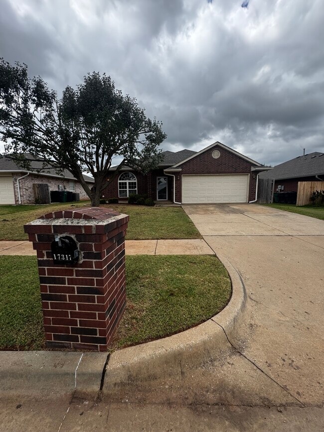 Building Photo - 17317 Bronze Ln Rental