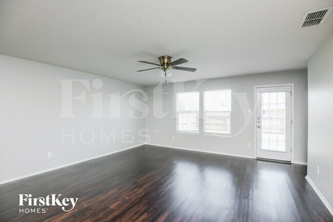 Photo - 8932 Puerto Vista Dr