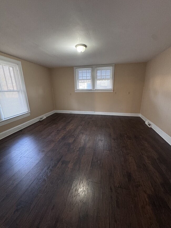 Photo - 420 Jackson Park Rd