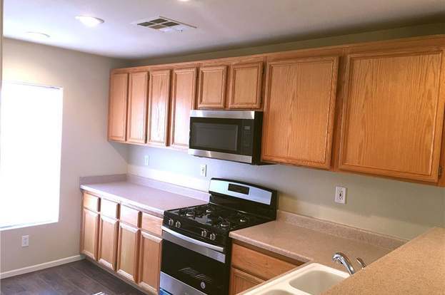 Photo - 1139 Orchard View St