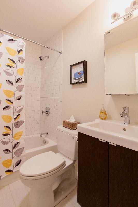 Photo - 304 Newbury St