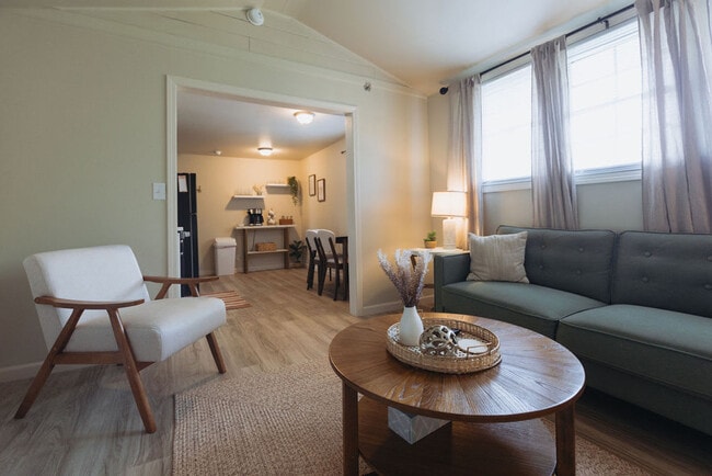 Photo - 308 Lamont St Unit ID1397974P