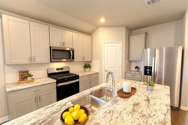 Photo - 508 Regency Ct