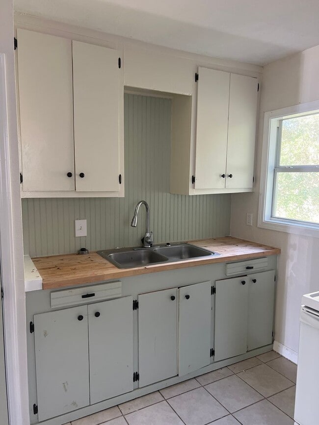 Photo - 1 bedroom home for lease