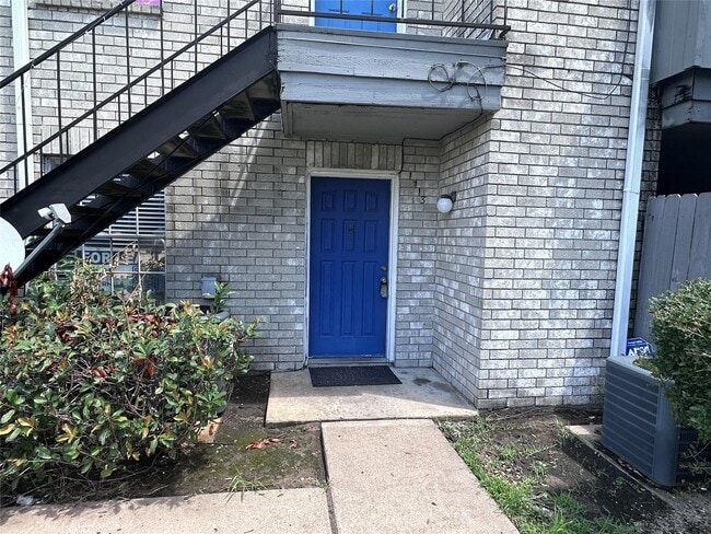 Photo - 9700 Leawood Blvd Unidad 1113