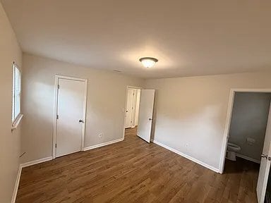 Photo - 313 Kingston Rd