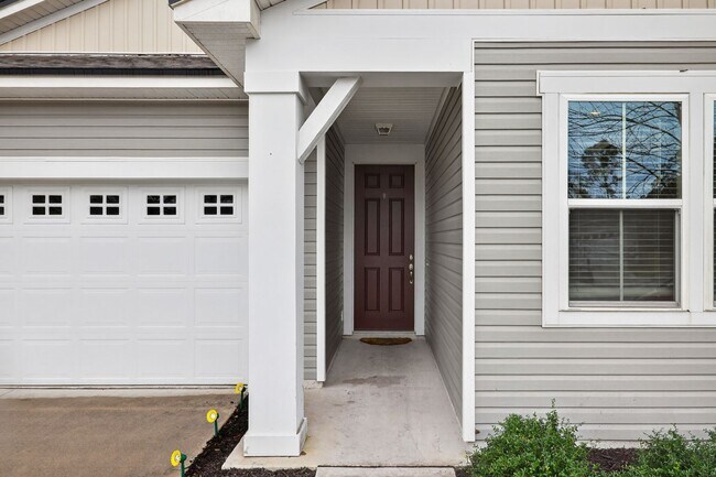 Photo - Community with Resort Style Amenities