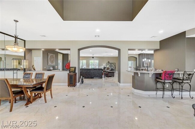 Photo - 2101 Grand Island Ct