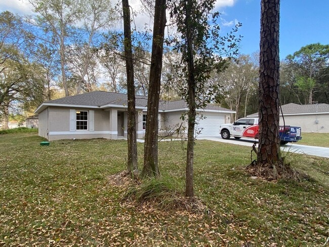 Photo - *** NOT AVAILABLE TO SHOW TILLL MID APRIL *** Custom Home - Desirable SE Ocala Neighborhood 3/2/2...