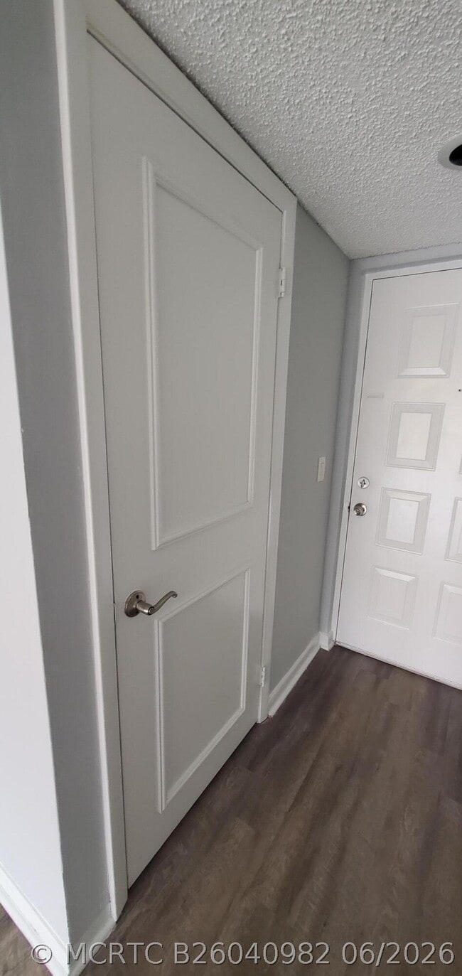 Photo - 9033 Wiles Rd Unit 308