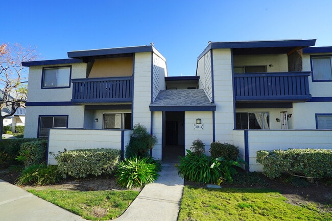 Building Photo - COMING SOON! New Horizon 1 Bedroom Rental Condo in Saugus!