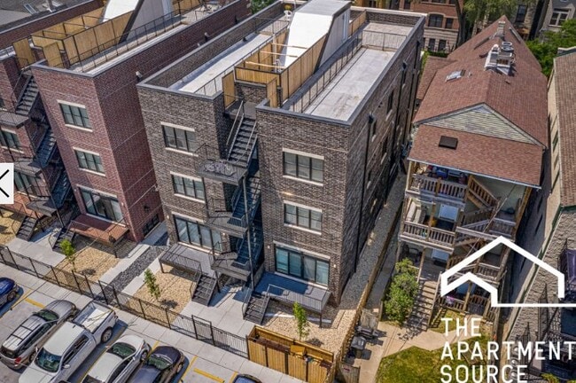 Photo - 3347 N Kenmore Ave Unidad 3N