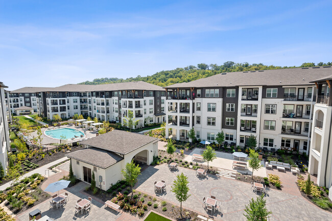 Building Photo - Velo Riverside Rental