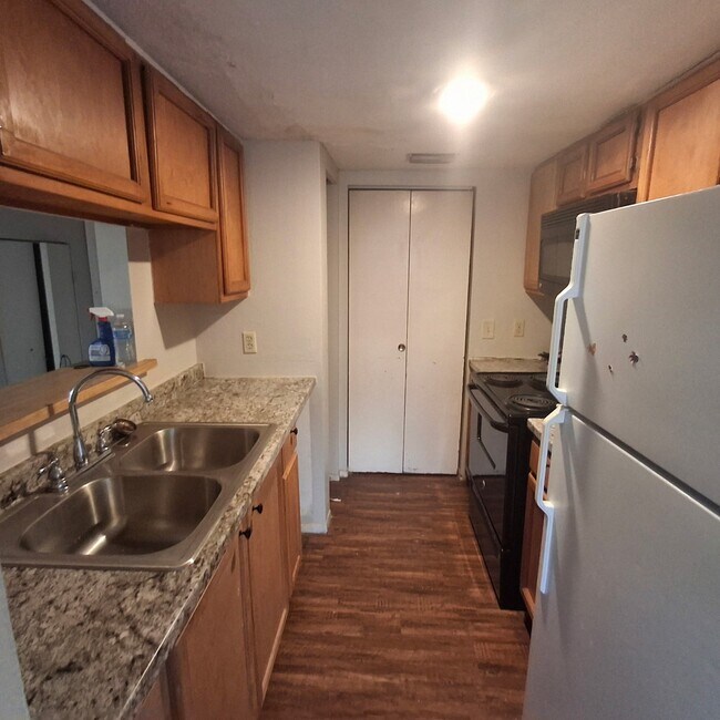 Photo - 3523 Tanglewilde St