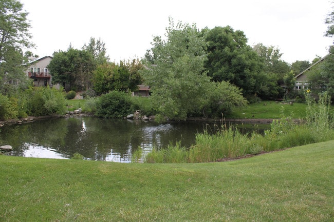 Photo - 4255 Westshore Way