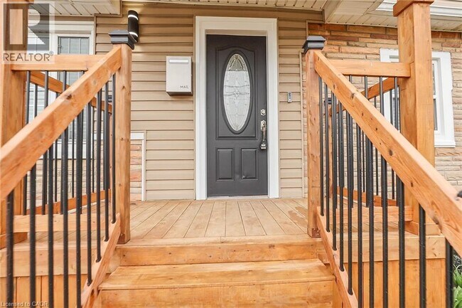 Photo - 274 Margaret Ave