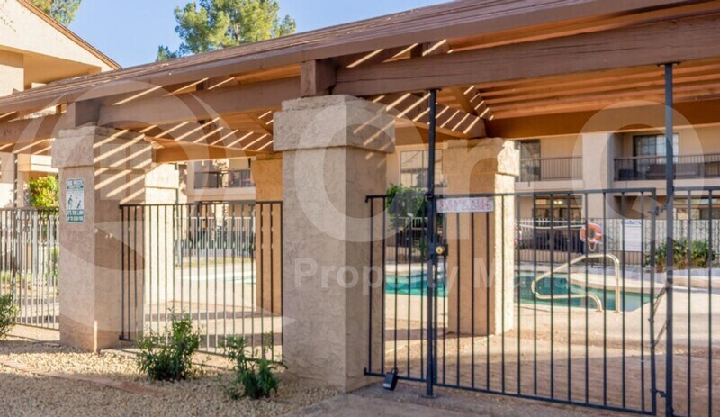 Photo - 6550 N 47th Ave Unidad 132