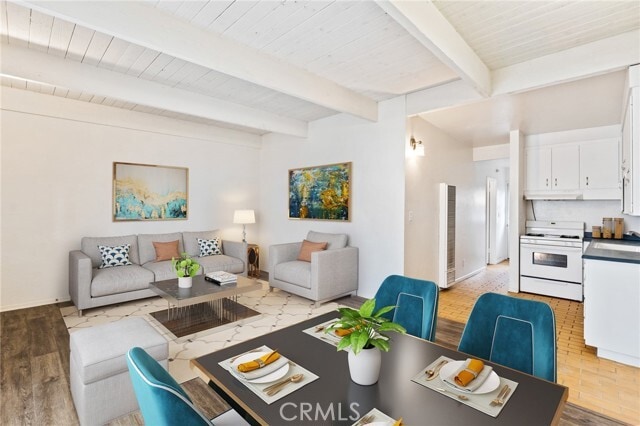 Building Photo - 102 Avenida Pelayo Unit B