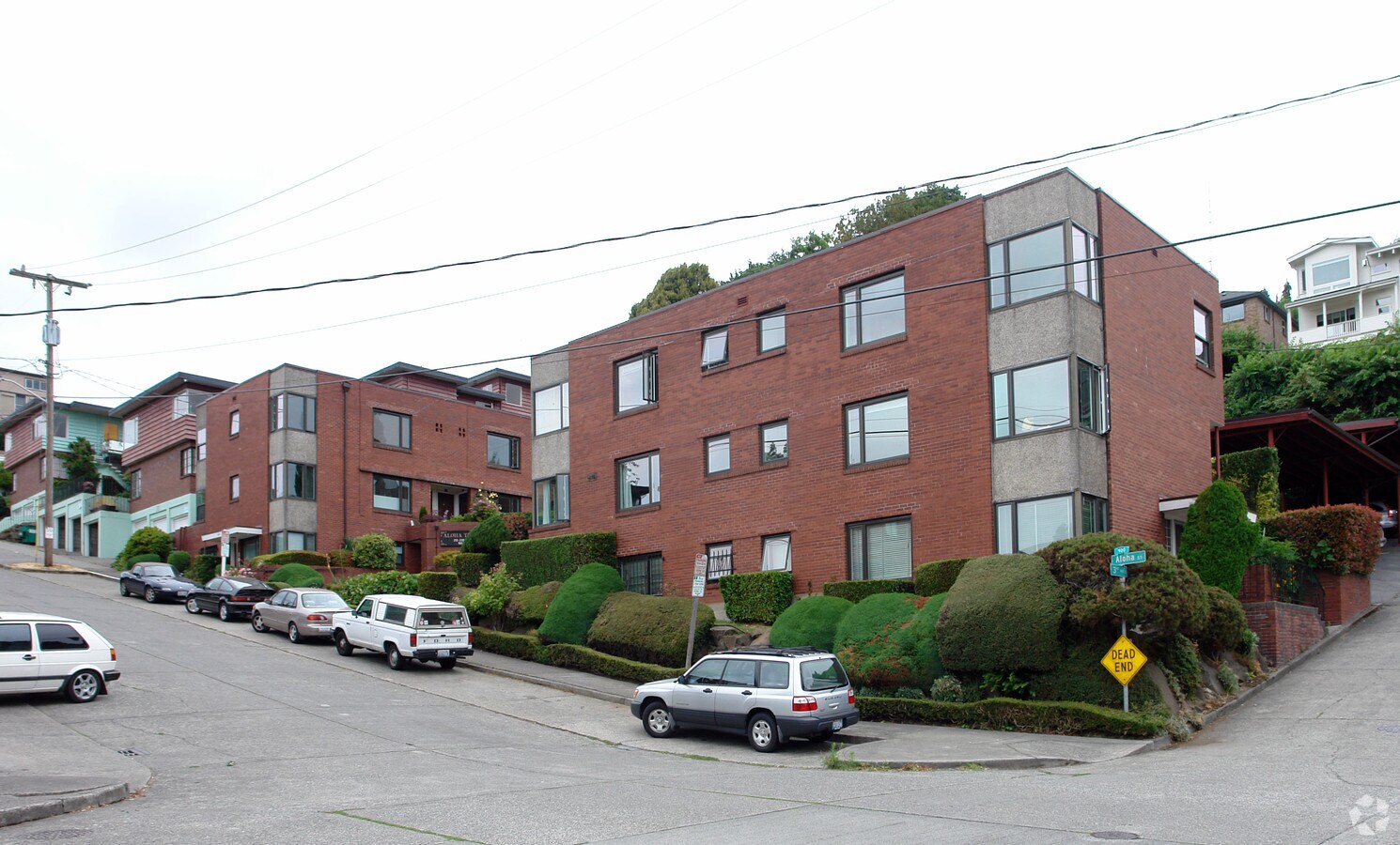 Aloha Terrace - Aloha Terrace Apartments