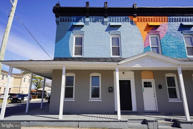 Building Photo - 200 S Pennsylvania Ave Rental