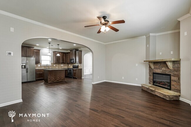 Photo - Stunning 5 Bedroom Home in Grovetown, GA