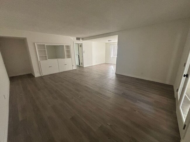 Photo - 1608 Amberwood Dr Unidad #5