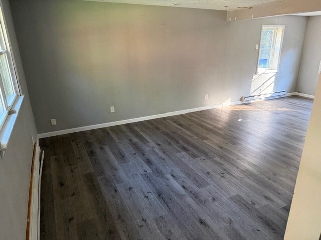 Photo - 275 Richmond St