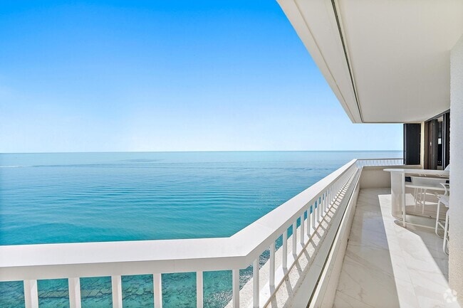 Building Photo - 5070 N Ocean Dr Unit 21-A Rental