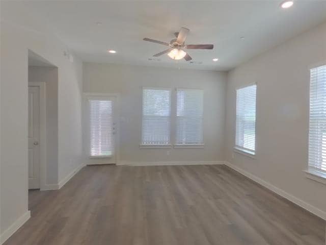 Photo - 1102 Fallgate Dr