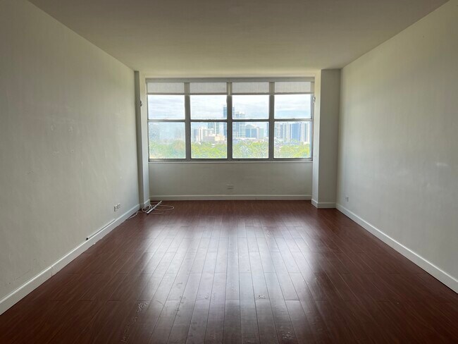 Photo - 7441 Wayne Ave Unit 6Q
