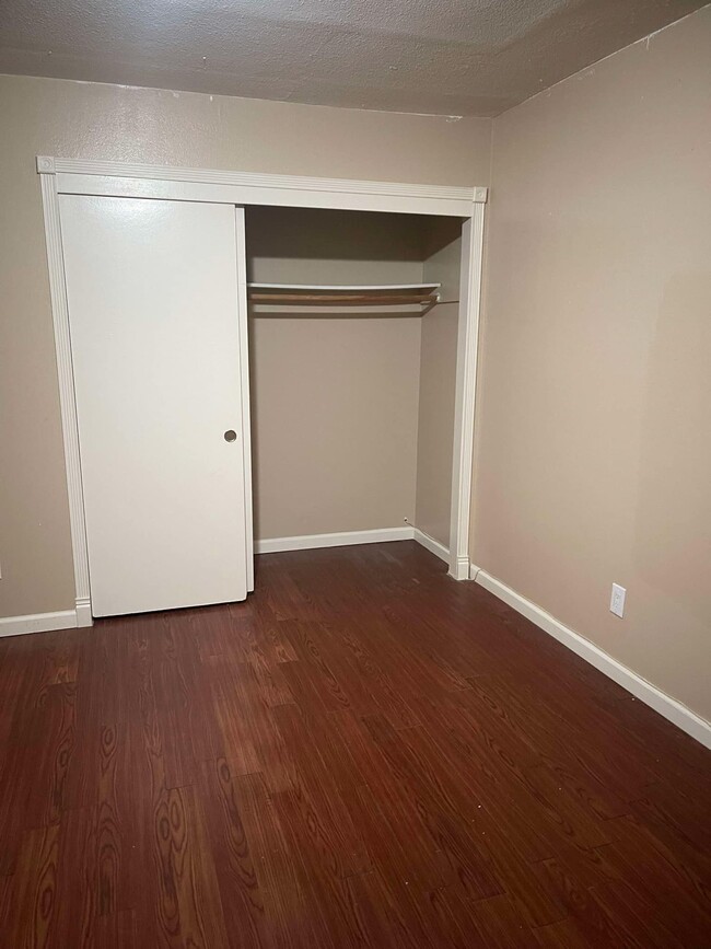 Photo - 1364 Hobart Dr Apartments Unit #A