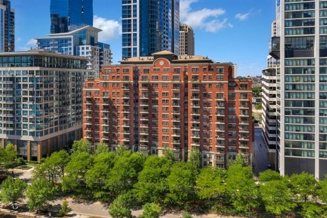 Photo - 1250 S Indiana Ave #102