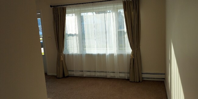 Photo - 26282 Grandmont St House