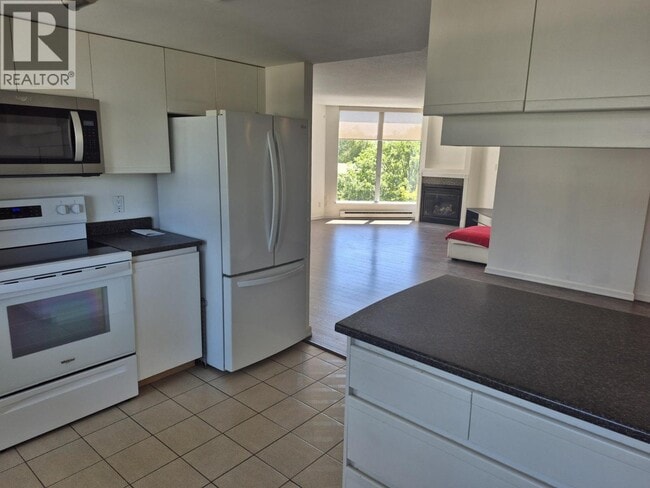 Photo - 1135 Quayside Dr Unit 401