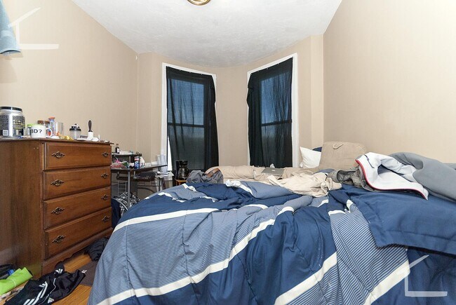 Photo - 17 Highgate St Unit 1