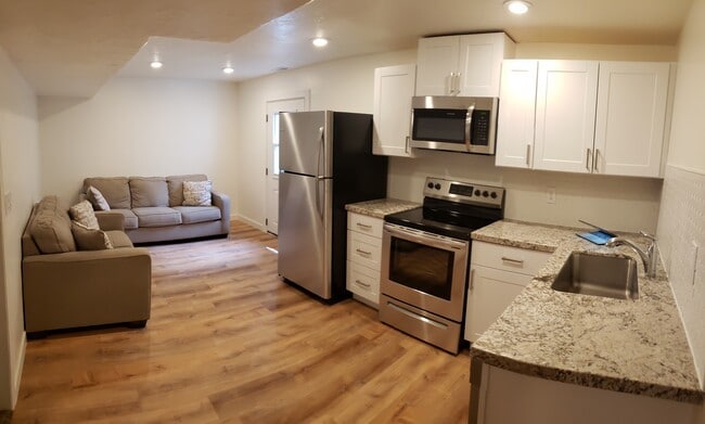 Kitchen/Living Room - 587 HILLSIDE DR Unit Basement