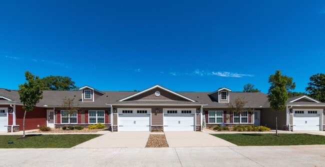 Photo - Redwood Newark