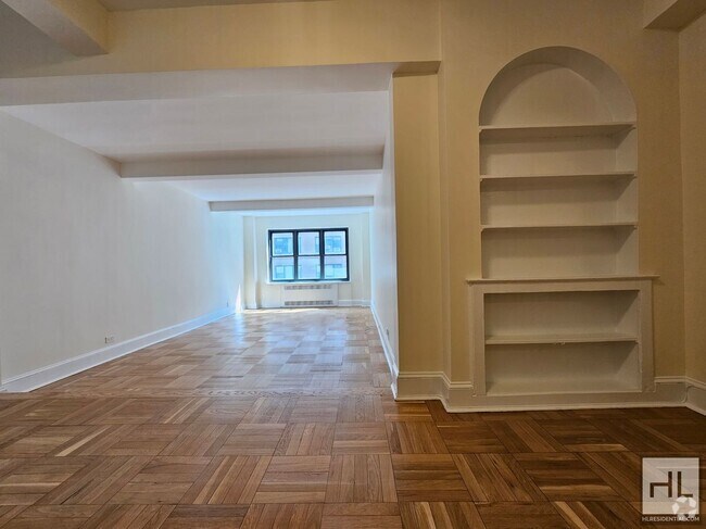 Building Photo - 2-Bedroom Apartment in Midtown East | 4th ... Unit 4C