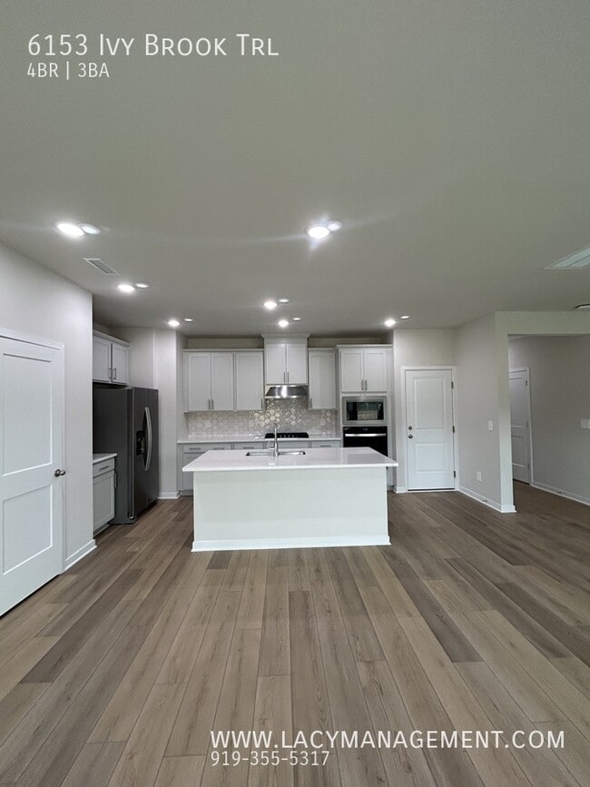 Photo - 6153 Ivy Brk Trl