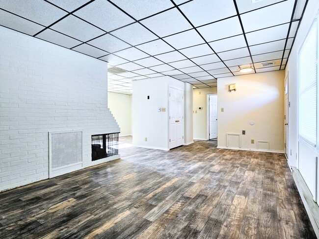 Photo - 110 Stanley Ave