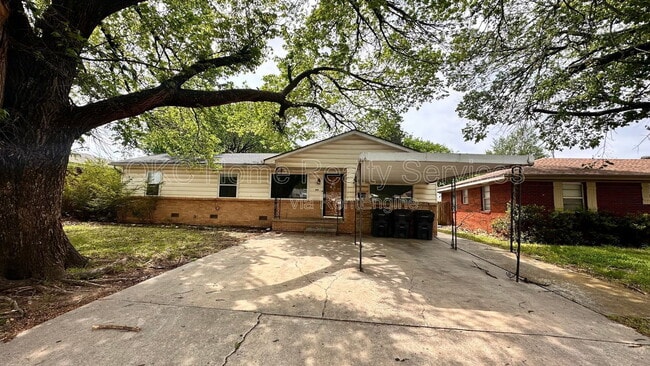 Photo - 6808 NW 59th St