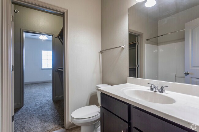 2HAB, 2BA - 1040SF C-Style - Baño