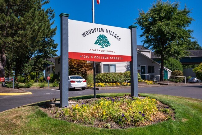 Photo - Woodview Village Apartments