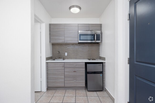 Studio - 208SF - Kitchen