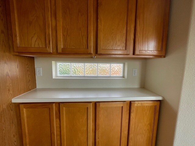 Photo - 9060 Strand Way