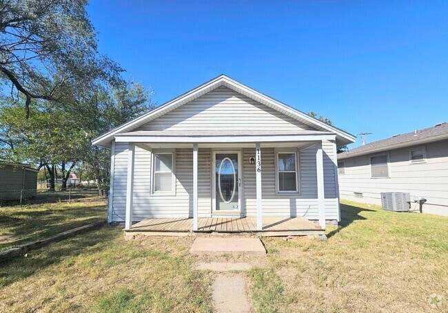 Building Photo - Beautiful 2 Bedroom 1 Bath Rental