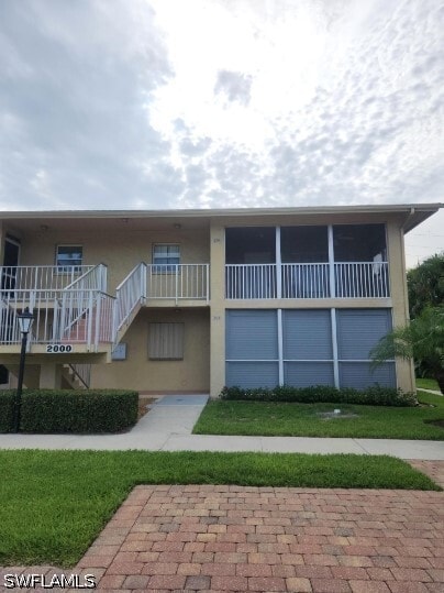 Building Photo - 2000 Alamanda Dr Unit 206