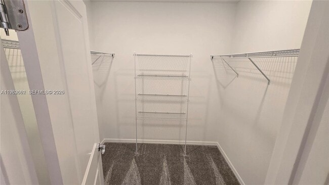 Photo - 487 Pine Tree Blvd