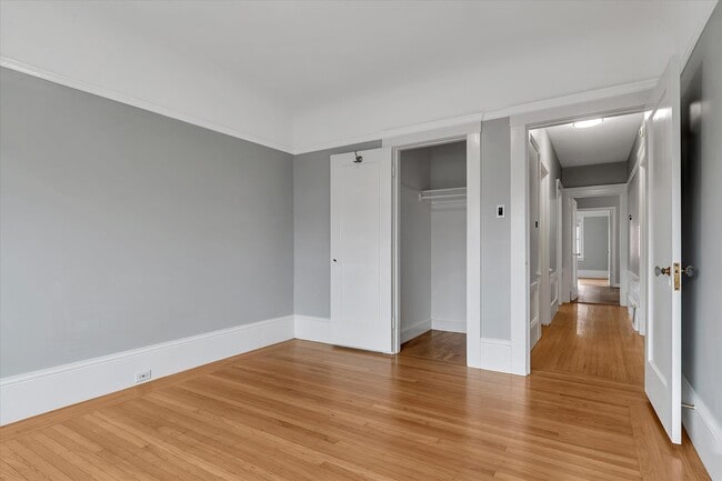 Photo - 785 Athens St