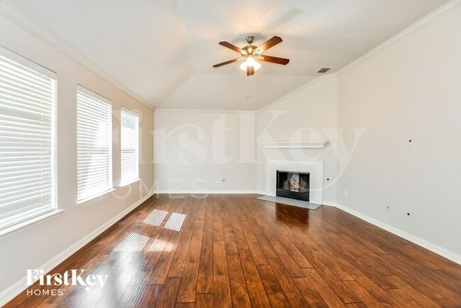 Photo - 1008 Hanover Dr